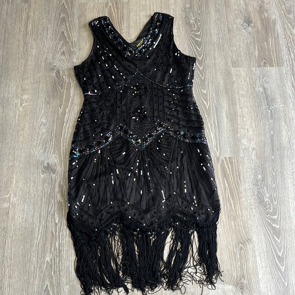 1920s flapper dress. Brand: Babeyond. Size: XXL